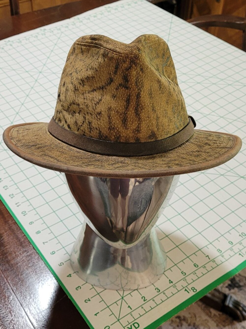 Henschel Suede Print fedora hat